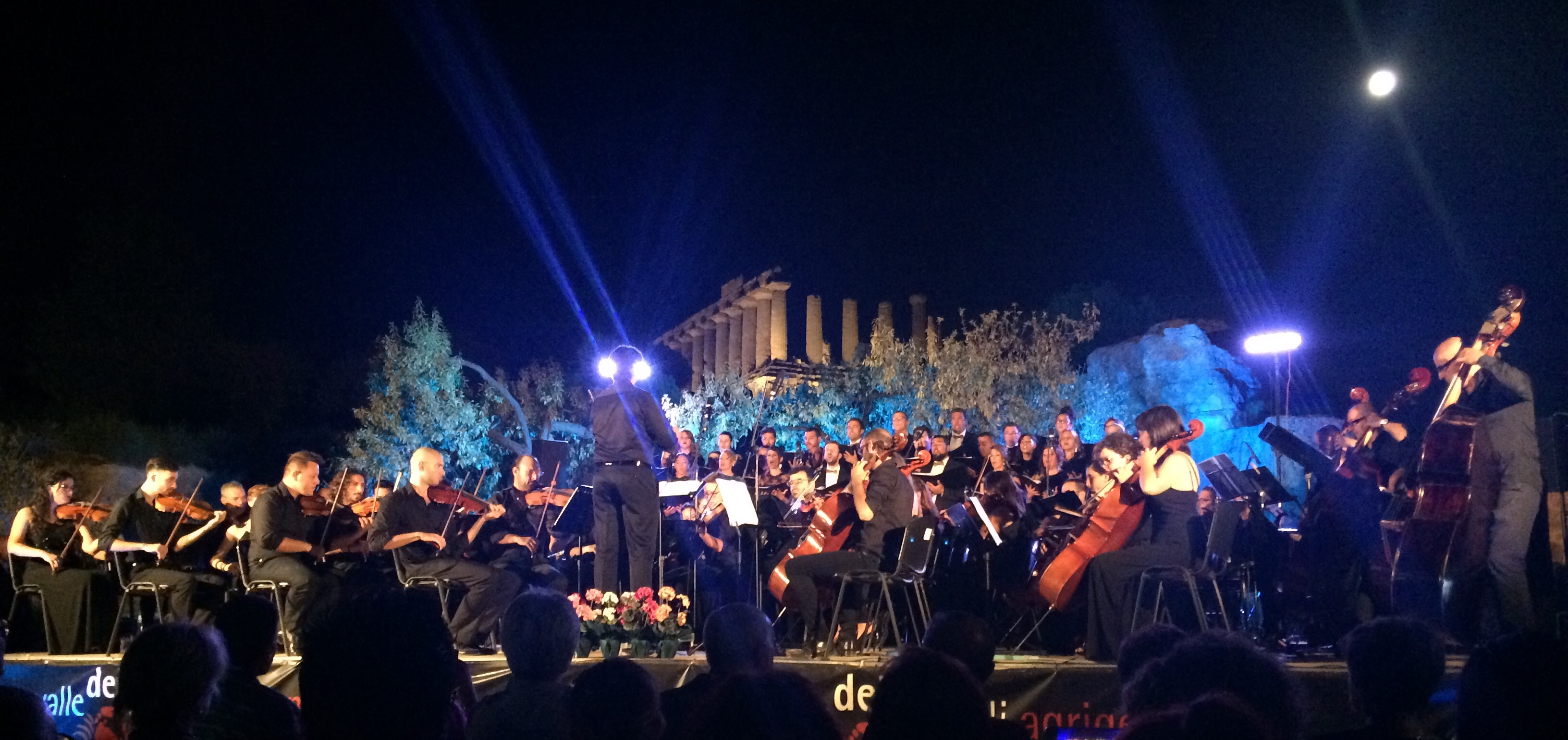 Successo Nella Valle Dei Templi Per Il Concerto Colonne Sinfoniche